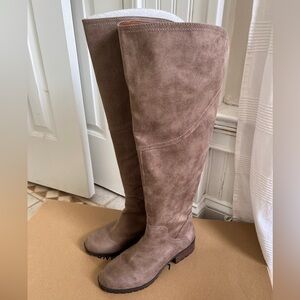Women’s Lucky Brand Wide Calf Harleen Boots nib